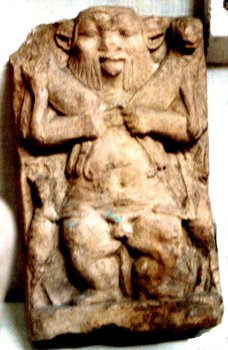 Figurine en terre cuite. Musée du Caire. Photo M. Heilig