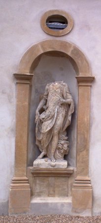Statue de Flore.