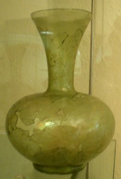 Vase en verre. Fin IVe s. Fontoy.
