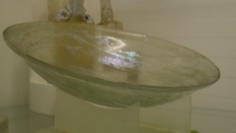 Coupe en verre. Toul St-Mansuy.