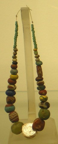 Collier.