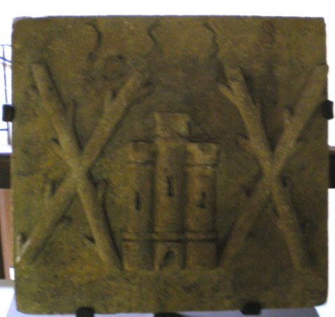 Bloc daté de 1539 avec les armes de Thionville.