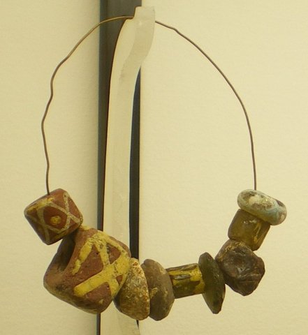 Collier.