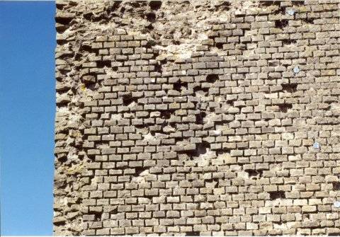 Dernière pile de la rive gauche. Détail de l'appareil.</p>
<p>Photo M. Heilig.