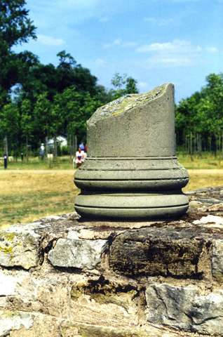 Base de colonne du portique de la villa de Reinheim.